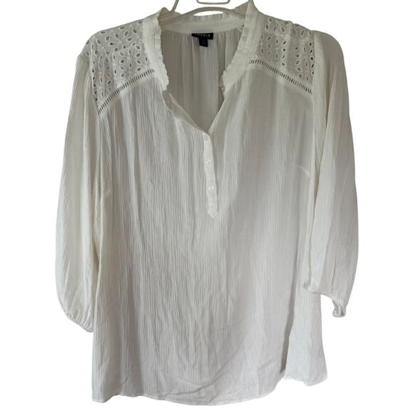 Torrid Crinkle fabric Cutout details top size 2X - Picture 1 of 10